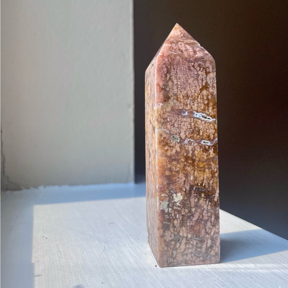 Orchid Calcite - Picture 2 of 7